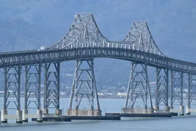 Multi-vehicle crash closes all westbound lanes of Richmond-San Rafael Bridge