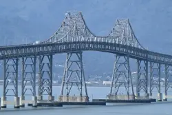 Multi-vehicle crash closes all westbound lanes of Richmond-San Rafael Bridge